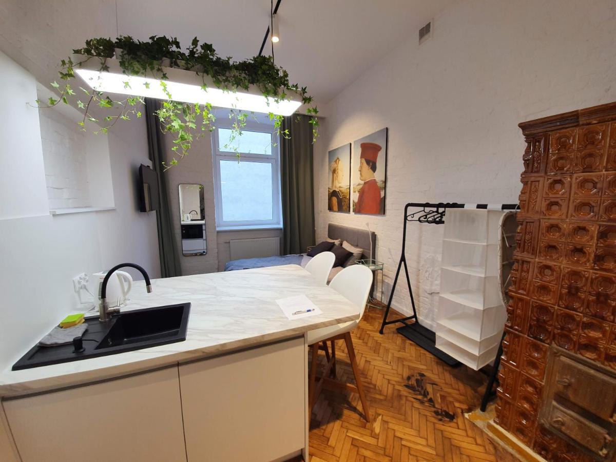 Takie Studio, Ze Zal Nie Wynajac Lodž Exteriér fotografie